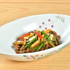 黒毛和牛の青椒牛肉絲