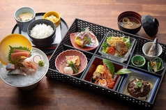 県庁すぐの贅沢ランチ。