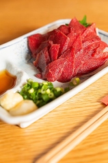馬刺し