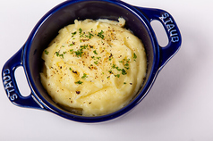 チーズマッシュポテト　　CHEESE MASHED POTATOES