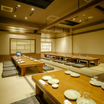 最大32名様までの宴会ができるお座敷。宴会コースも幅広くご用意しています！忘年会に是非！