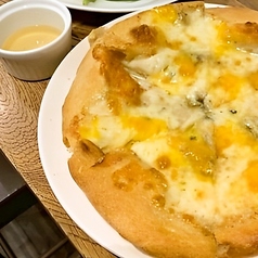 クアトロフロマッジ