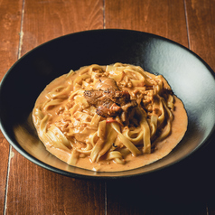 炙り生ウニと道産生パスタのクリーム