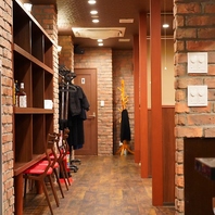 駅前にひっそりと佇む新感覚居酒屋。