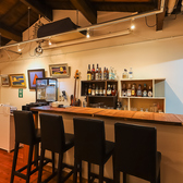 cafe bar & music STRAINの雰囲気3