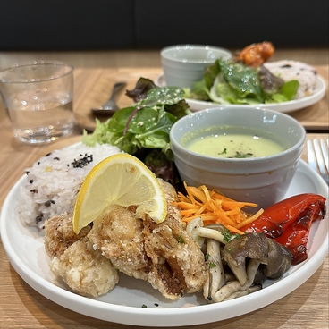 plant-based cafe   Alleのおすすめ料理1