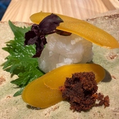 【海の恵みを堪能】店主が厳選した日本酒や焼酎も充実しており、お料理とのペアリングもご提案させていただきます。