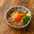料理メニュー写真&nbsp;（鶏）むね卵黄ユッケ
