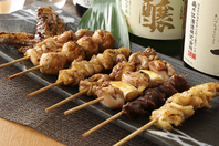 香ばしい焼き鳥♪自慢の味を揃えております！