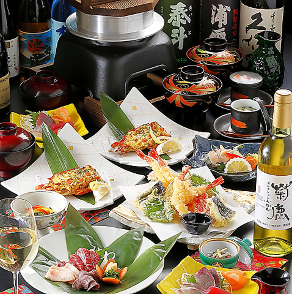 接待などのおもてなし・ご親族のお集まりに。オープン記念・平日限定にてお得な飲み放題付コースも。