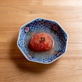 料理メニュー写真&nbsp;(3)甘みと酸味で、ひと息リセット。【桃TOMATO】