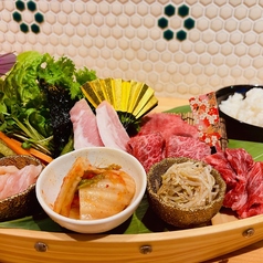 焼肉にくちょのコース写真