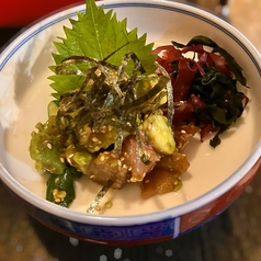 鮮魚とアボカドのわさび醤油和え