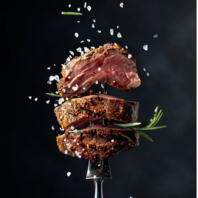 本格的なスパイスグリル！旨み爆発の肉料理たち