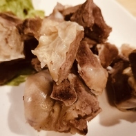 塩茹で骨付きラム肉(チャンスンマハ)1,500 円