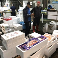 お店の食材は、市場直送品