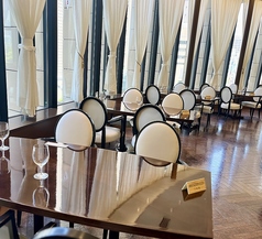 紫紺館 レストラン フォレスタ 椿山荘の雰囲気3