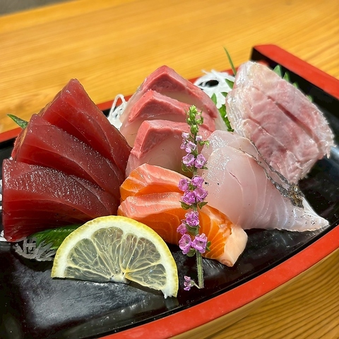裾野駅近く◎新鮮な刺身や【地元・静岡】の食材を活かした料理が楽しめる大衆居酒屋