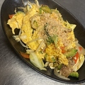 料理メニュー写真&nbsp;お酒が進む逸品！ゴーヤと卵の特製チャンプルー