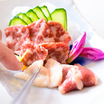 定番の馬刺しは地元ならではの新鮮かつ濃厚◎