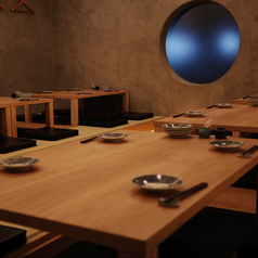 14名様のお席が２列できる形になります。