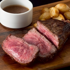 spicy motel ステーキ肉バルの写真