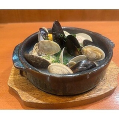 貝のバカ盛り酒蒸し