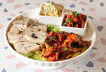 【韓国料理 ホンデポチャ 横浜西口店】