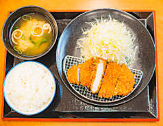 とんかつ定食