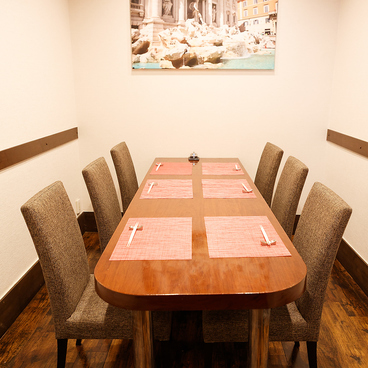 イタリアン 賀八 ガヤの雰囲気1