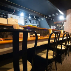 寿司とYシャツとお肉 あるての雰囲気3