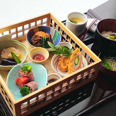 牛屋 江戸八のおすすめランチ1
