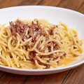 料理メニュー写真&nbsp;生たまご仕立てのカルボナーラ