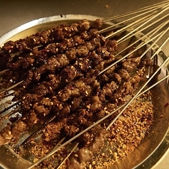 羊肉串（4本）　630円