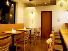 テーブルとカウンター