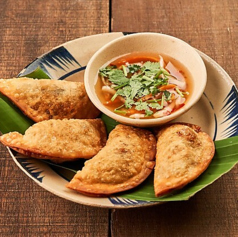 ベトナム風揚げぎょうざ　2p