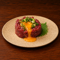 【稀少部位を贅沢に使用】羊肉ユッケ