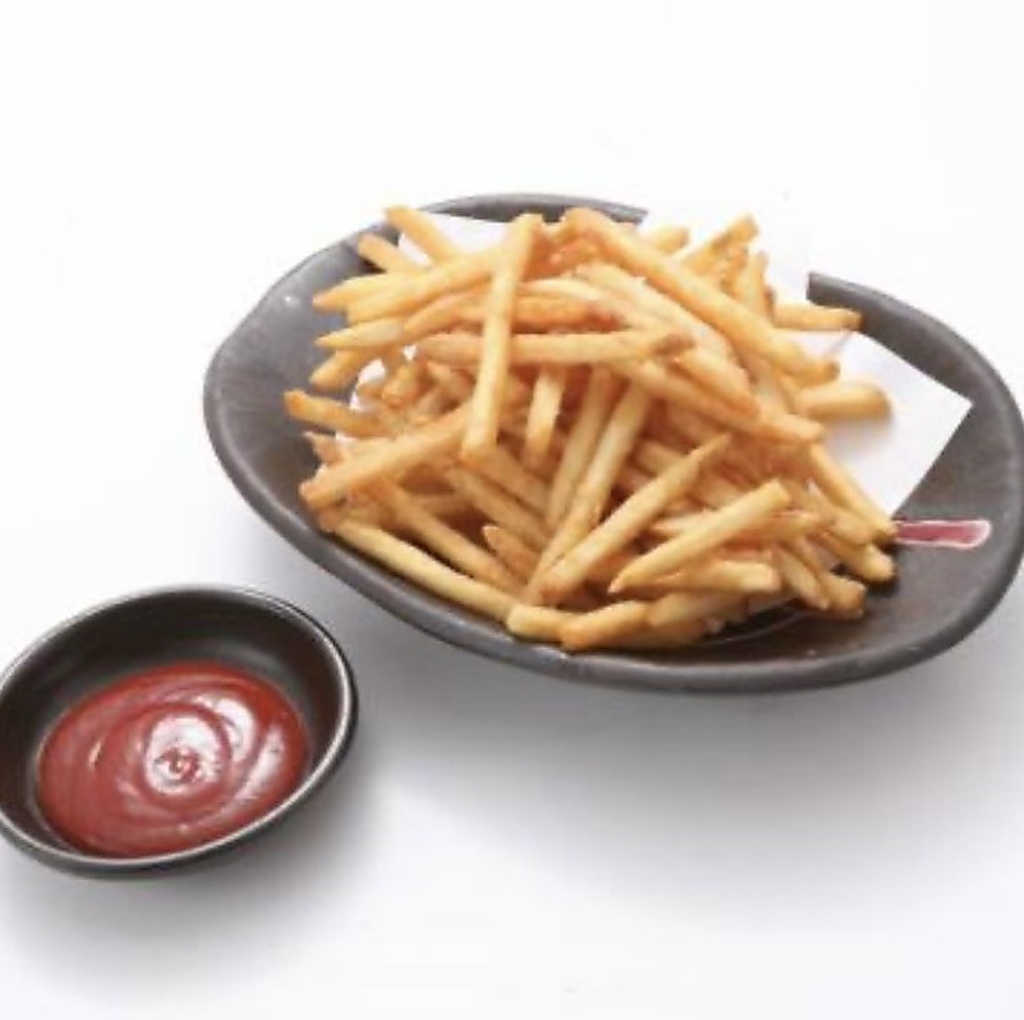 単品のおつまみも充実しております。お酒のお供にぜひ！