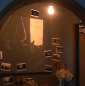 店内入口の装飾は写真スポットに。お出迎えからお帰りまでミチクサを楽しんでいただけますように。