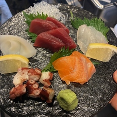麺もん酒場 やってるよの特集写真