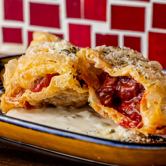 日光湯葉の揚げ巾着～尾崎牛ラグーソース～