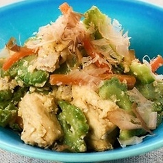 冷んやりゴーヤちゃんぷるー