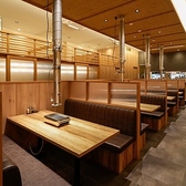 焼肉 安萬 三井アウトレットパーク岡崎店の雰囲気2