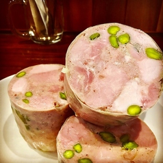 自家製ハムとパテの盛合わせ