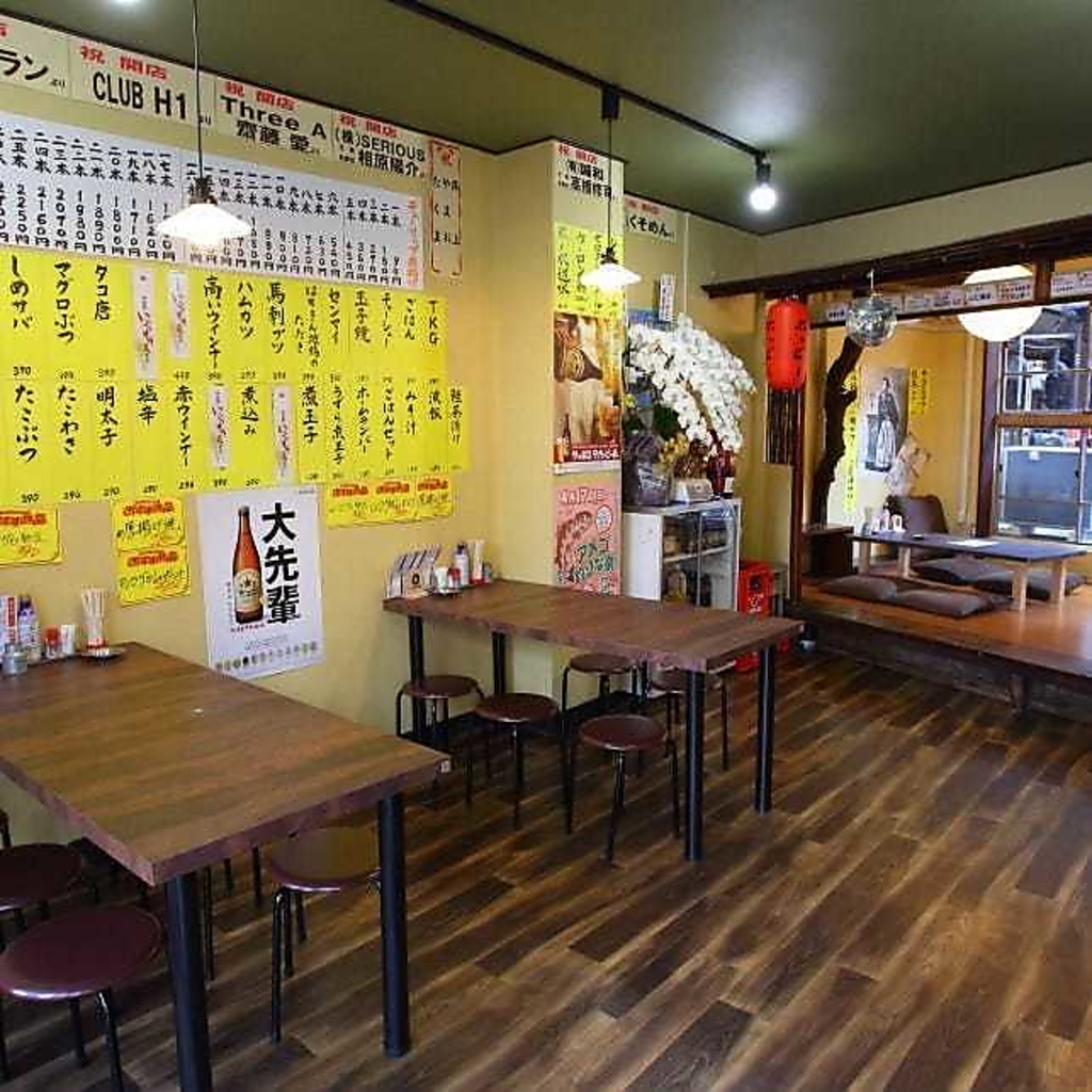 会社宴会や歓送迎会などに最適な6名様掛けのテーブル席をご用意しております。ぜひご利用ください★