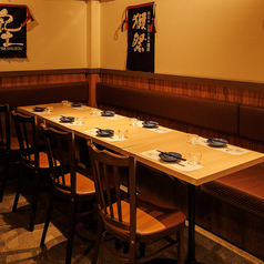 【掘りごたつ個室：10～18名様】最大18名様までご利用可能な広々とした掘りごたつ個室です。各種宴会や歓送迎会にもぜひご利用ください！