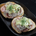 料理メニュー写真&nbsp;サバリエットのバゲット乗せ(2枚)