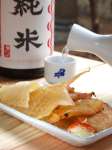 広島の純米酒「八幡川」後味すっきりの飲みやすさ。冷で、熱燗で、それぞれの表情を楽しんでください