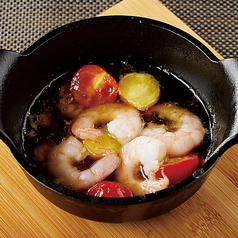 Shrimp and Cherry Tomato Ajillo