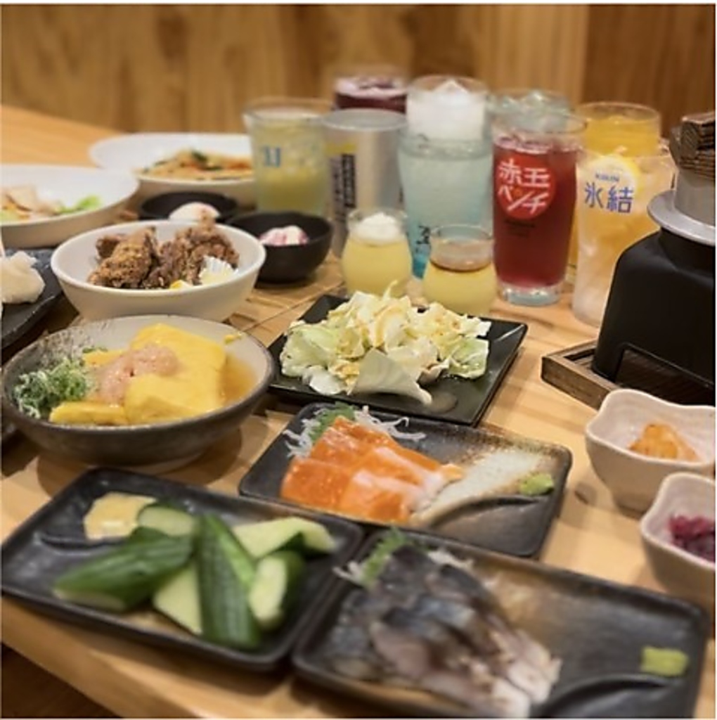 食べ飲み放題メニューは約100種!!味もボリュームも大満足間違いナシのメニューがずらり☆